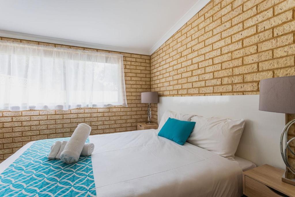 Busselton Villas And Glamping Village Exterior photo